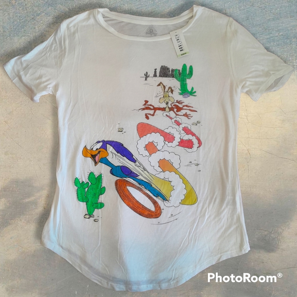 Women's Looney Tunes Graphic T-Shirt